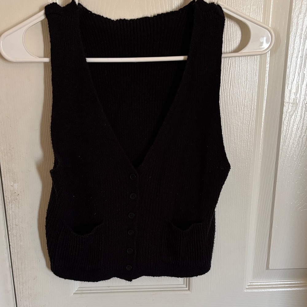 SHEIN Black Sleeveless Knit Top